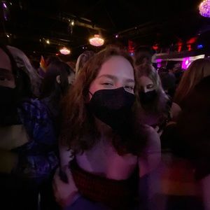 Meet your Posher, Victoria